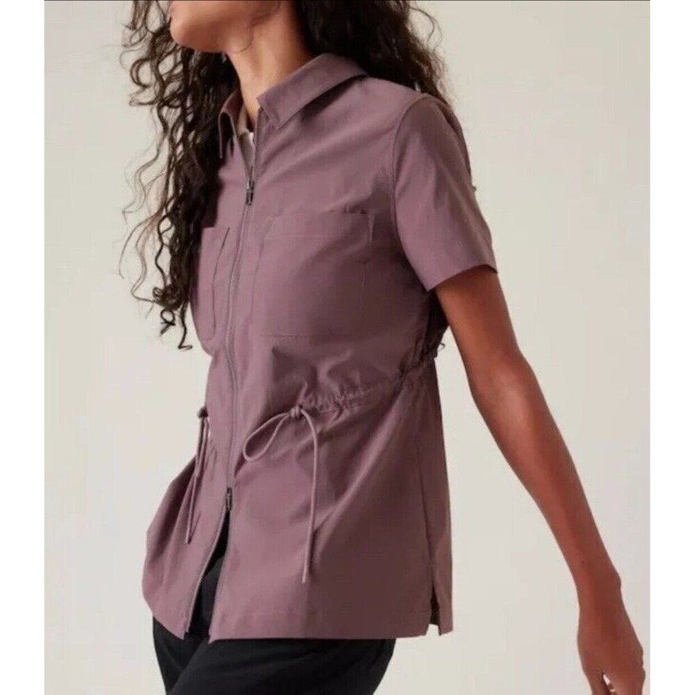Athleta Advantage Cinch Top Medium Purple Short Sleeve Full Zip Vented 533014-02